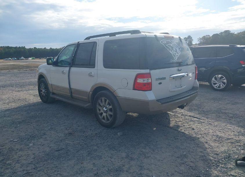 Photo 3 of 2011 Ford Expedition XLT (VIN 1FMJU1J54BEF45080)
