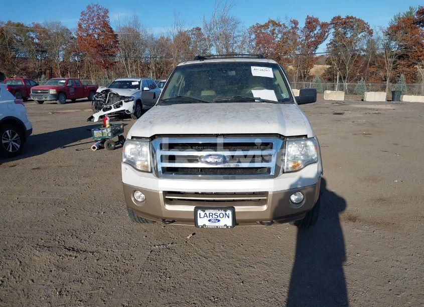 Photo 12 of 2011 Ford Expedition XLT (VIN 1FMJU1J54BEF56807)