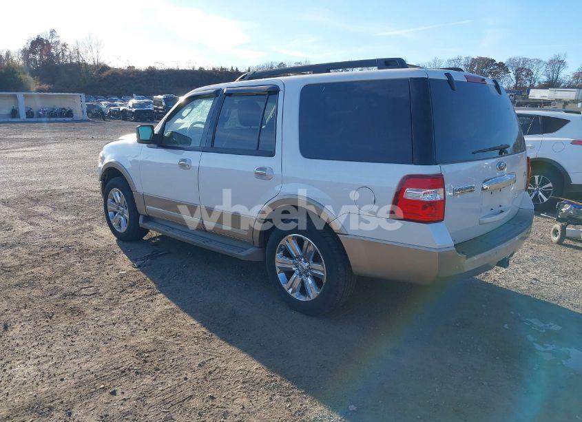 Photo 3 of 2011 Ford Expedition XLT (VIN 1FMJU1J54BEF56807)