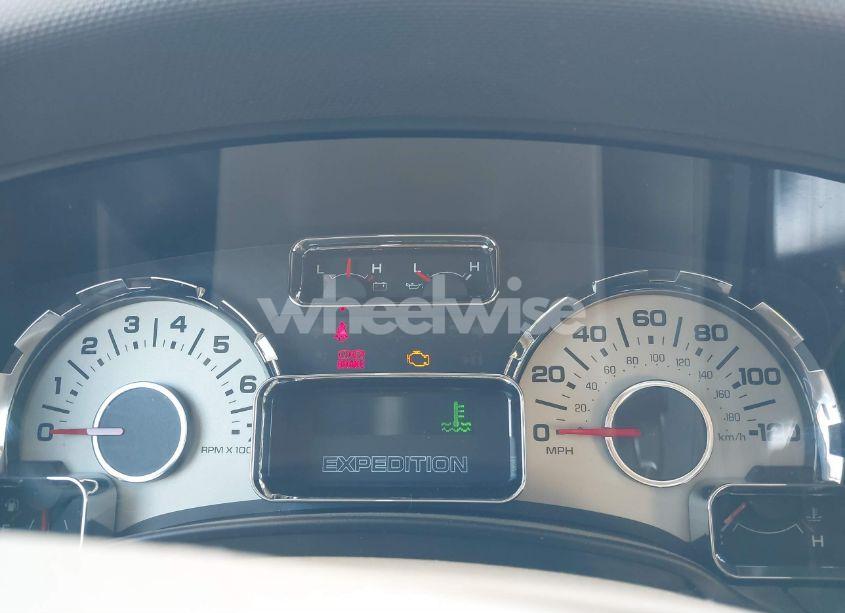 Photo 7 of 2011 Ford Expedition XLT (VIN 1FMJU1J54BEF56807)