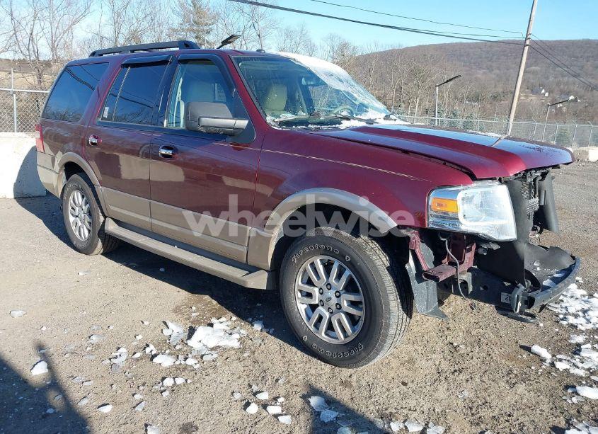 2012 Ford Expedition XLT (VIN 1FMJU1J54CEF45002) main photo