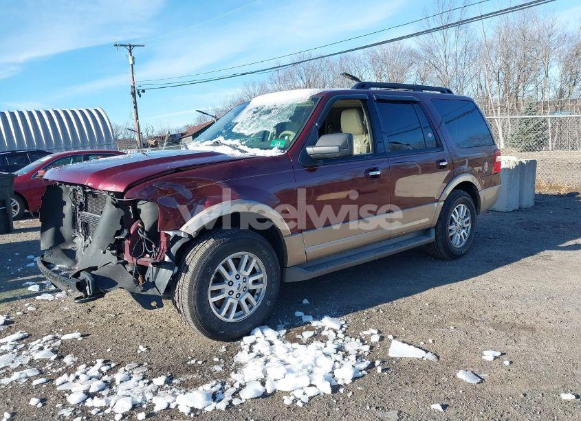 Photo 2 of 2012 Ford Expedition XLT (VIN 1FMJU1J54CEF45002)