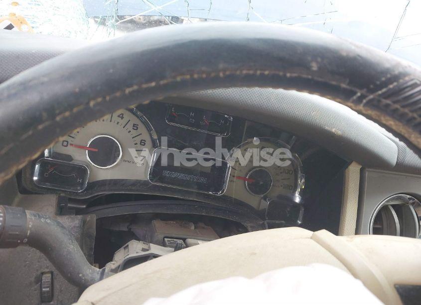 Photo 7 of 2013 Ford Expedition XLT (VIN 1FMJU1J54DEF18240)