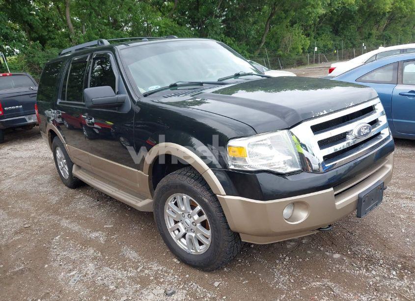 2013 Ford Expedition XLT (VIN 1FMJU1J54DEF31876) main photo