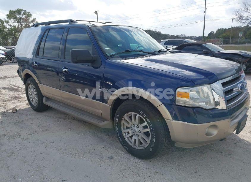 2011 Ford Expedition XLT (VIN 1FMJU1J55BEF46240) main photo
