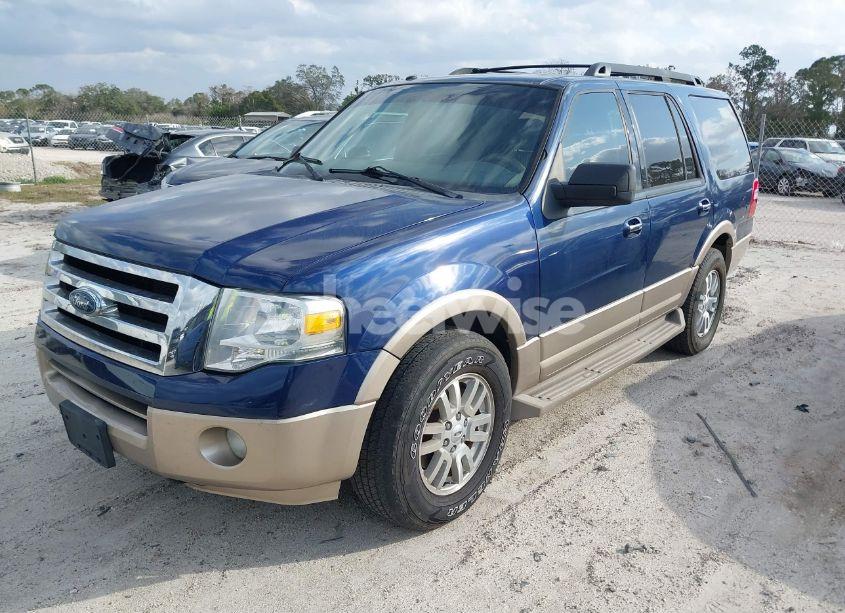 Photo 2 of 2011 Ford Expedition XLT (VIN 1FMJU1J55BEF46240)
