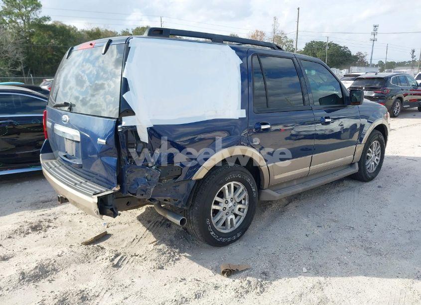 Photo 4 of 2011 Ford Expedition XLT (VIN 1FMJU1J55BEF46240)