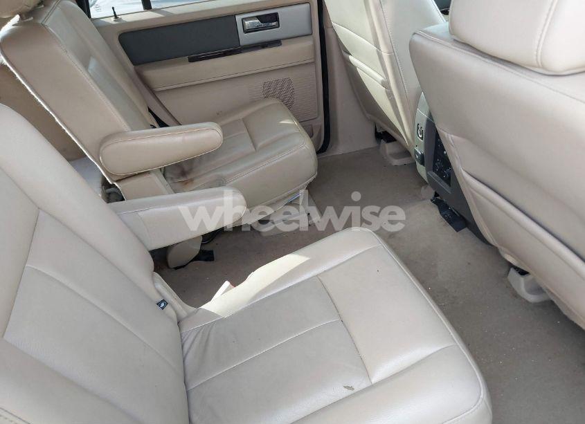 Photo 8 of 2011 Ford Expedition XLT (VIN 1FMJU1J55BEF46240)