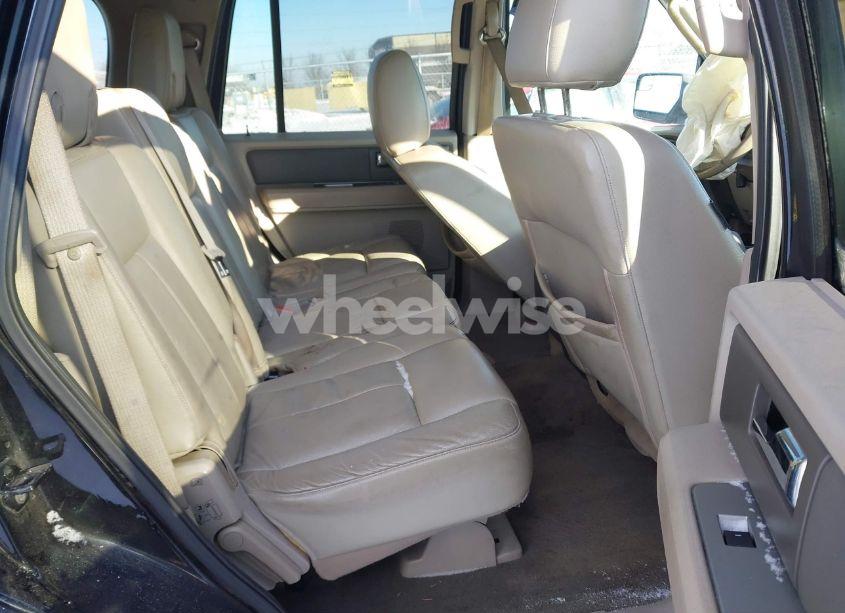 Photo 8 of 2012 Ford Expedition XLT (VIN 1FMJU1J55CEF01963)