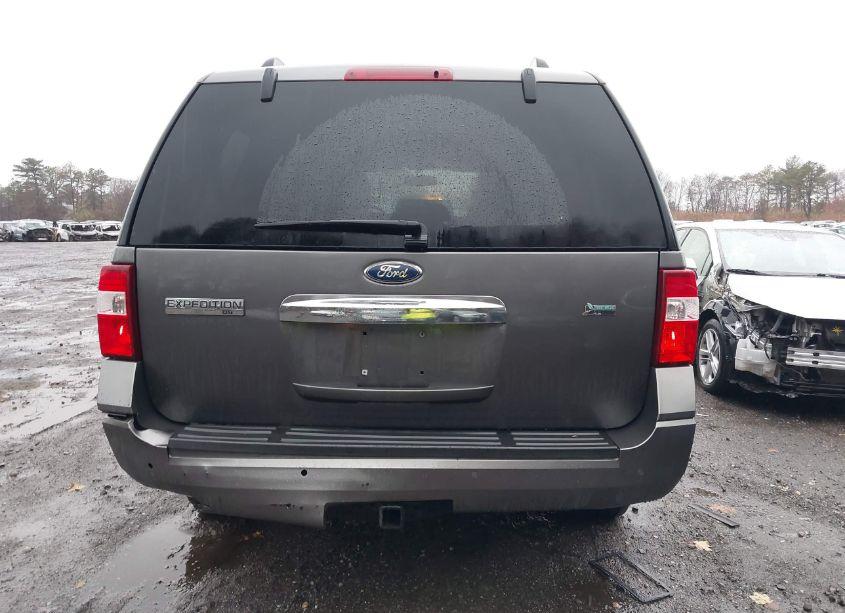 Photo 16 of 2011 Ford Expedition XLT (VIN 1FMJU1J56BEF44027)