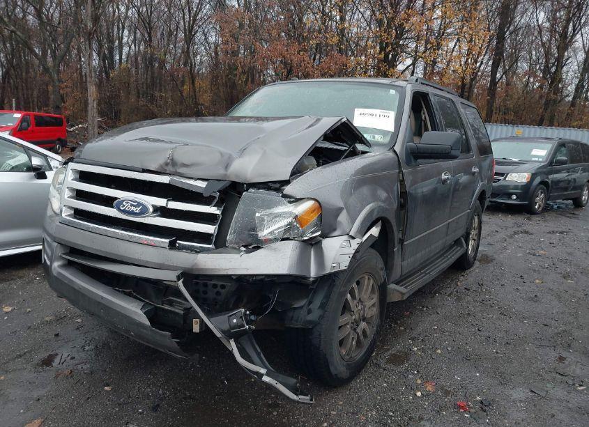 Photo 6 of 2011 Ford Expedition XLT (VIN 1FMJU1J56BEF44027)