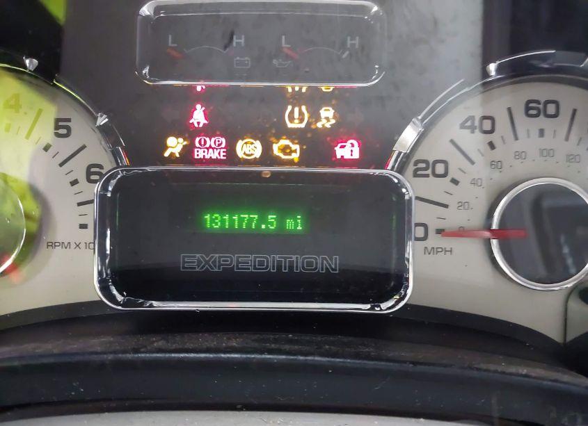 Photo 7 of 2011 Ford Expedition XLT (VIN 1FMJU1J56BEF44027)