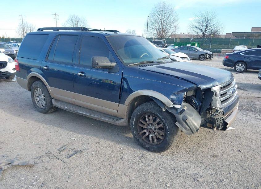 2013 Ford Expedition XLT (VIN 1FMJU1J56DEF49277) main photo