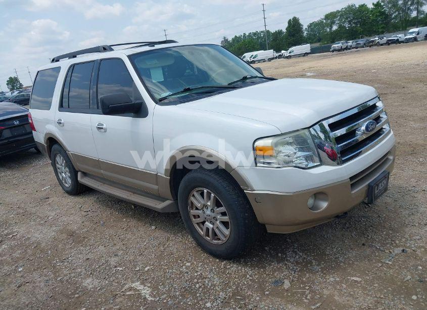 2011 Ford Expedition XLT (VIN 1FMJU1J57BEF01008) main photo