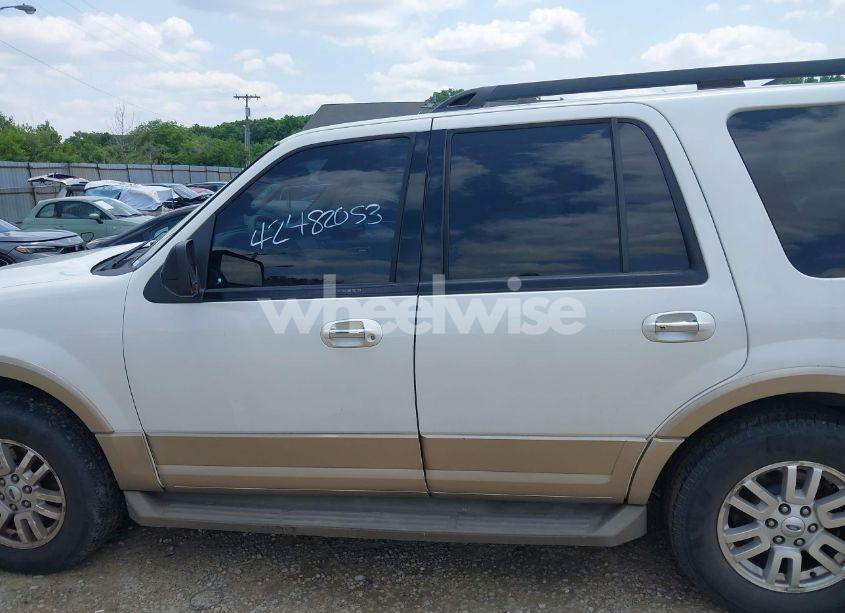 Photo 15 of 2011 Ford Expedition XLT (VIN 1FMJU1J57BEF01008)