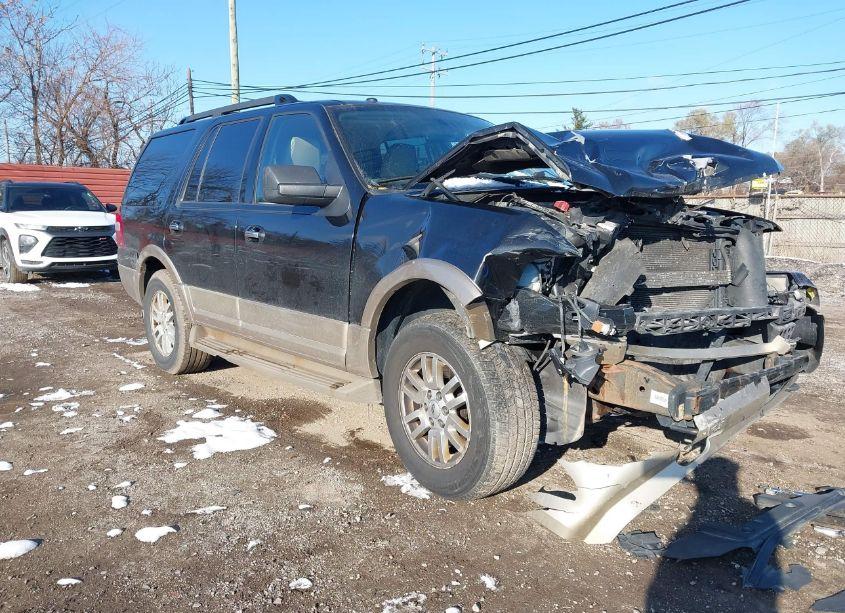 2011 Ford Expedition XLT (VIN 1FMJU1J57BEF06600) main photo