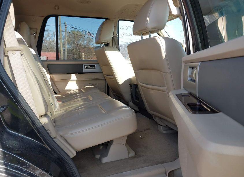 Photo 8 of 2011 Ford Expedition XLT (VIN 1FMJU1J57BEF06600)