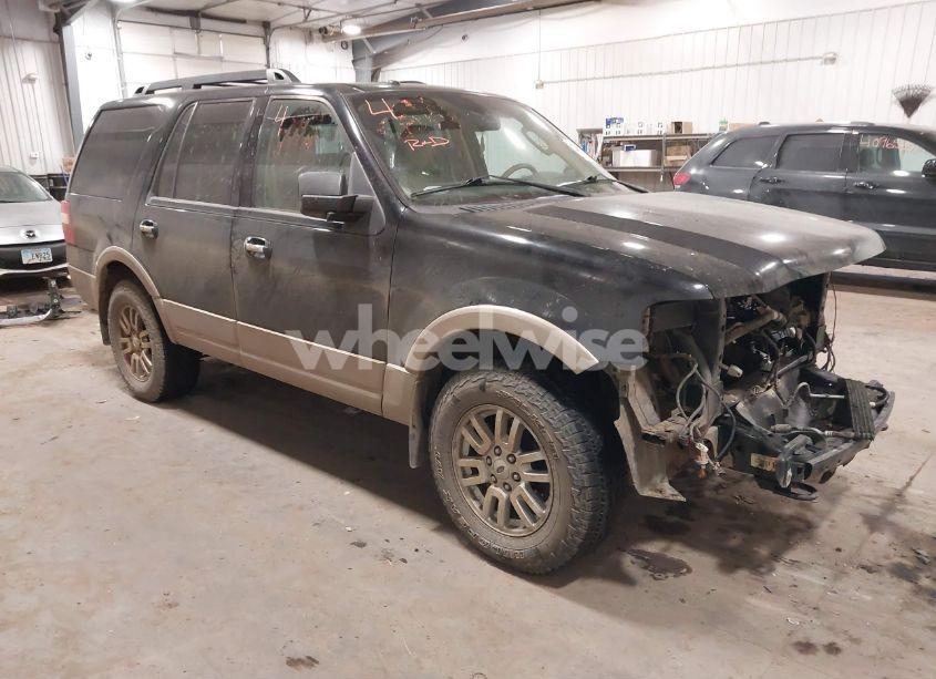 2011 Ford Expedition XLT (VIN 1FMJU1J57BEF42643) main photo