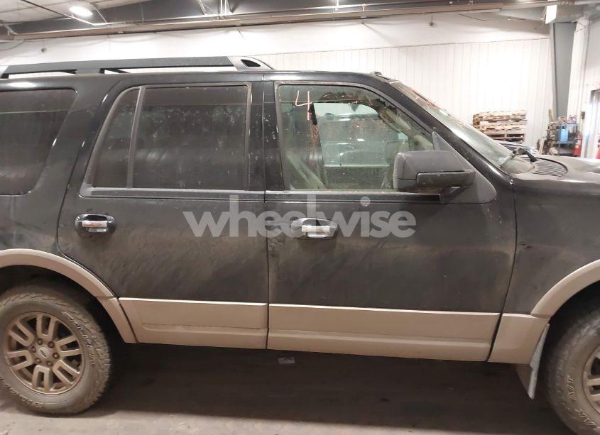 Photo 13 of 2011 Ford Expedition XLT (VIN 1FMJU1J57BEF42643)