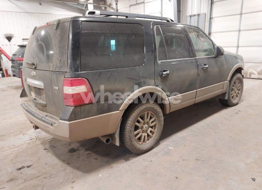 Photo 4 of 2011 Ford Expedition XLT (VIN 1FMJU1J57BEF42643)