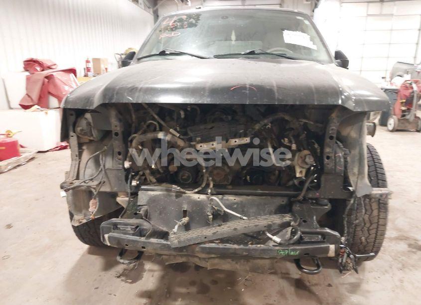 Photo 6 of 2011 Ford Expedition XLT (VIN 1FMJU1J57BEF42643)