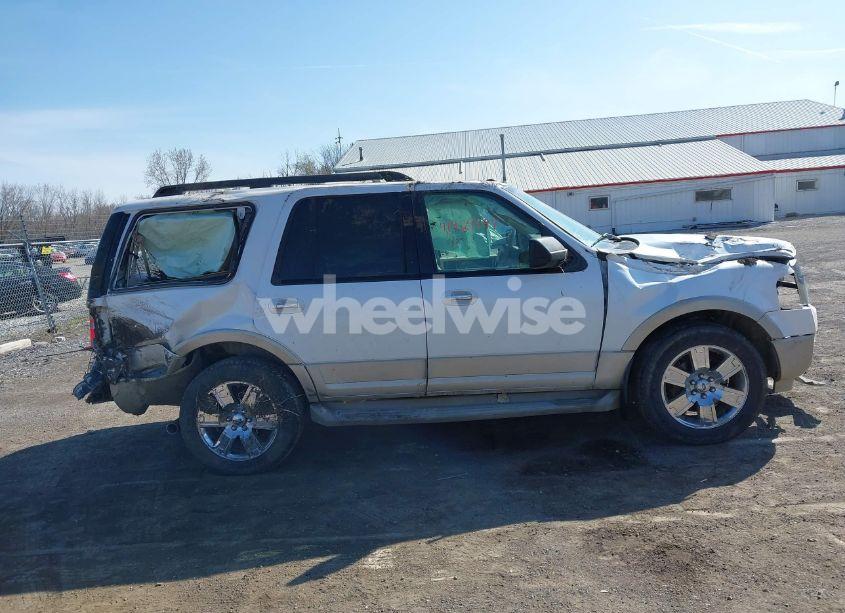 Photo 13 of 2010 Ford Expedition EDDIE BAUER (VIN 1FMJU1J58AEA64392)