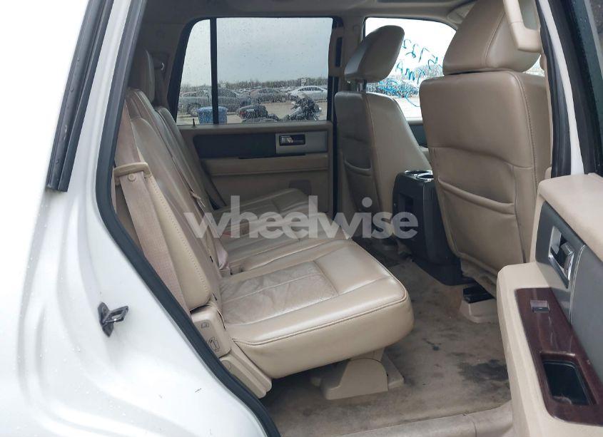 Photo 8 of 2011 Ford Expedition XLT (VIN 1FMJU1J58BEF57233)