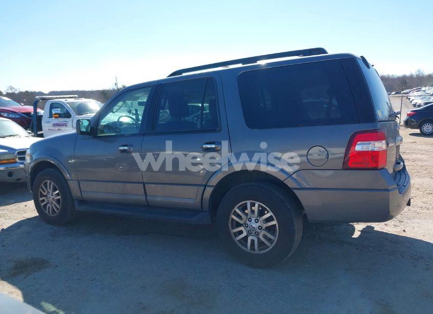 Photo 15 of 2014 Ford Expedition XLT (VIN 1FMJU1J58EEF02558)