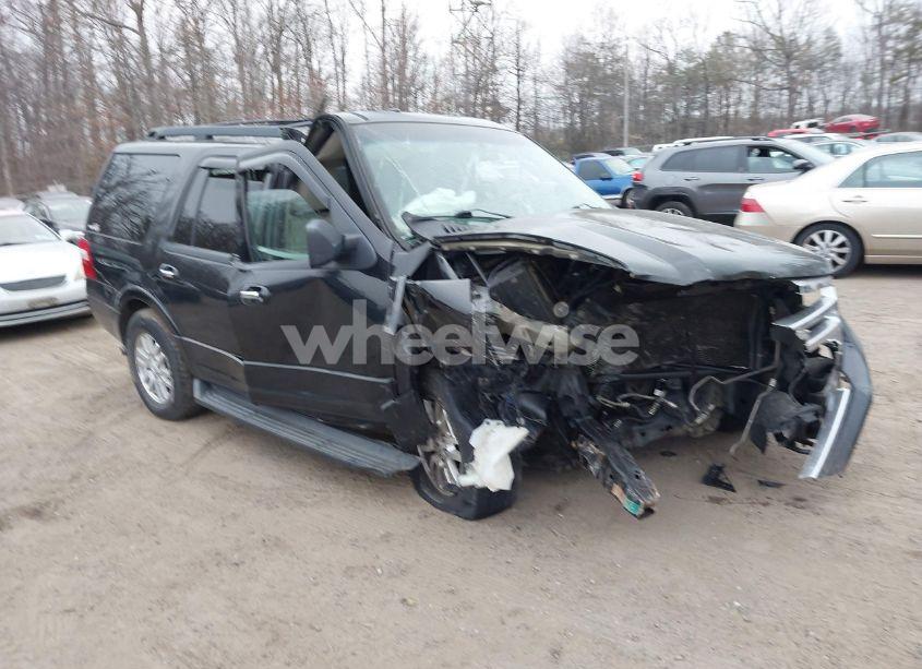 2014 Ford Expedition XLT (VIN 1FMJU1J59EEF05579) main photo