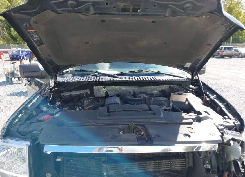 Photo 10 of 2014 Ford Expedition XLT (VIN 1FMJU1J59EEF39019)