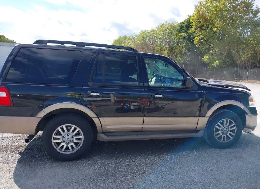 Photo 13 of 2014 Ford Expedition XLT (VIN 1FMJU1J59EEF39019)