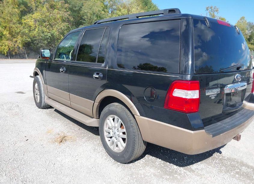 Photo 3 of 2014 Ford Expedition XLT (VIN 1FMJU1J59EEF39019)