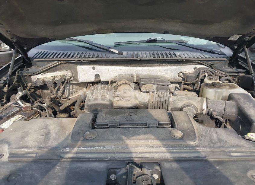 Photo 10 of 2011 Ford Expedition XLT (VIN 1FMJU1J5XBEF40689)