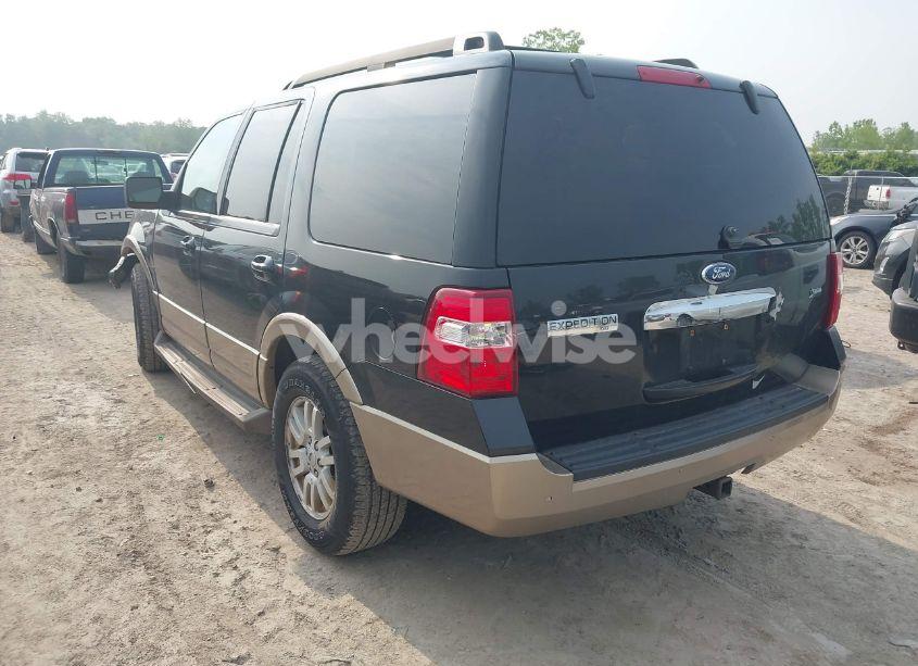 Photo 3 of 2011 Ford Expedition XLT (VIN 1FMJU1J5XBEF40689)