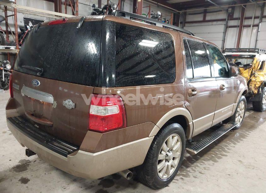 Photo 4 of 2011 Ford Expedition KING RANCH/XLT (VIN 1FMJU1J5XBEF55001)