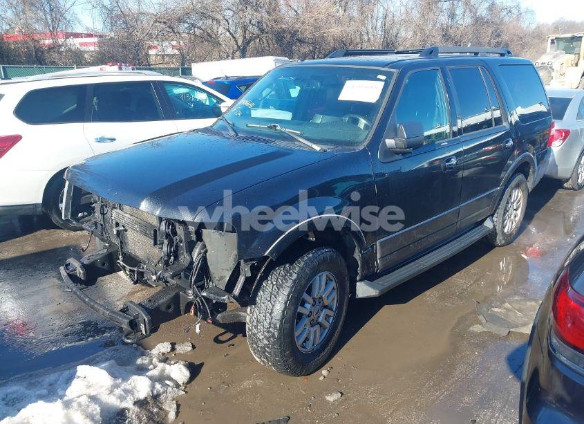 Photo 2 of 2012 Ford Expedition XLT (VIN 1FMJU1J5XCEF14904)