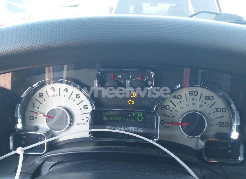 Photo 7 of 2012 Ford Expedition XLT (VIN 1FMJU1J5XCEF14904)