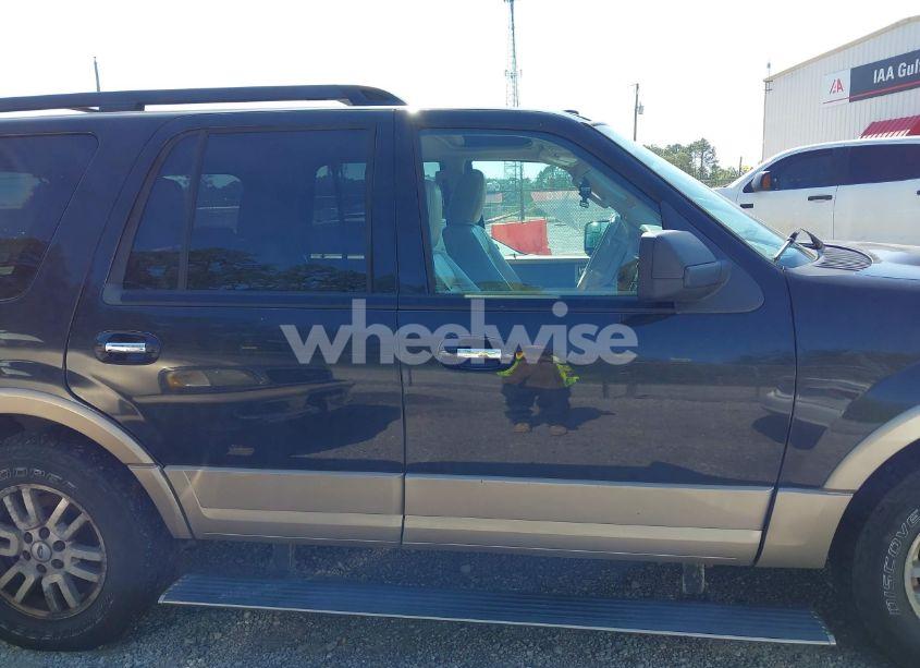 Photo 13 of 2012 Ford Expedition XLT (VIN 1FMJU1J5XCEF63648)