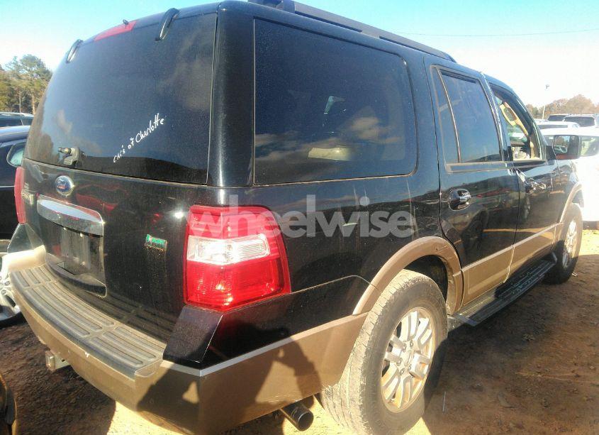 Photo 4 of 2014 Ford Expedition XLT (VIN 1FMJU1J5XEEF56721)