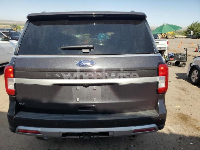 Photo 8 of 2024 FORD EXPEDITION XLT (VIN 1FMJU1J81REB05824)