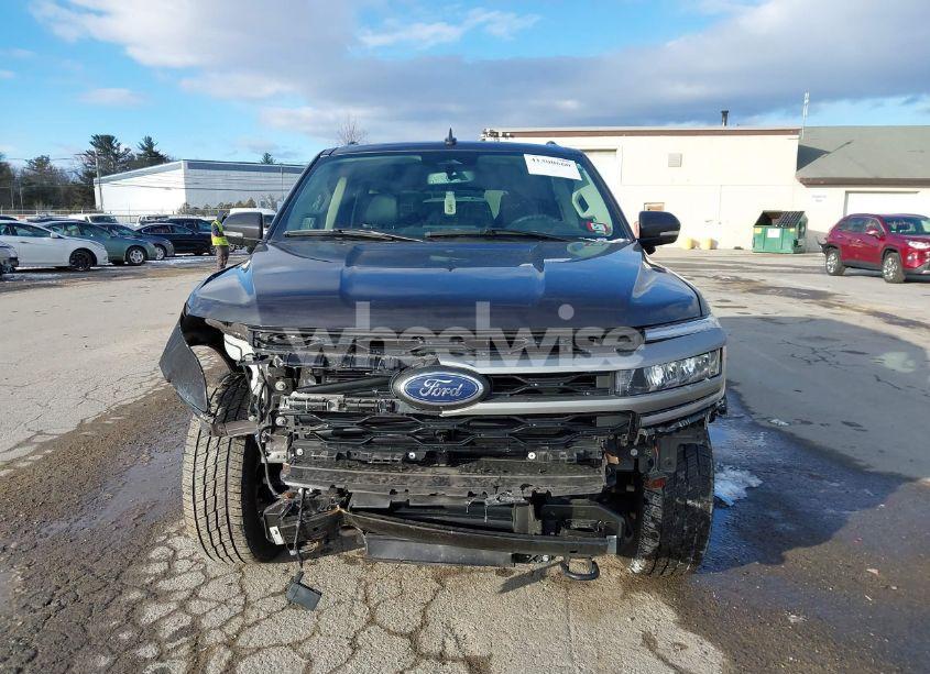 Photo 13 of 2023 Ford Expedition XLT (VIN 1FMJU1J82PEA31472)