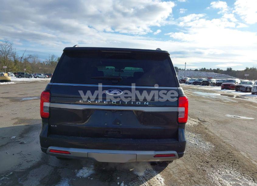 Photo 17 of 2023 Ford Expedition XLT (VIN 1FMJU1J82PEA31472)