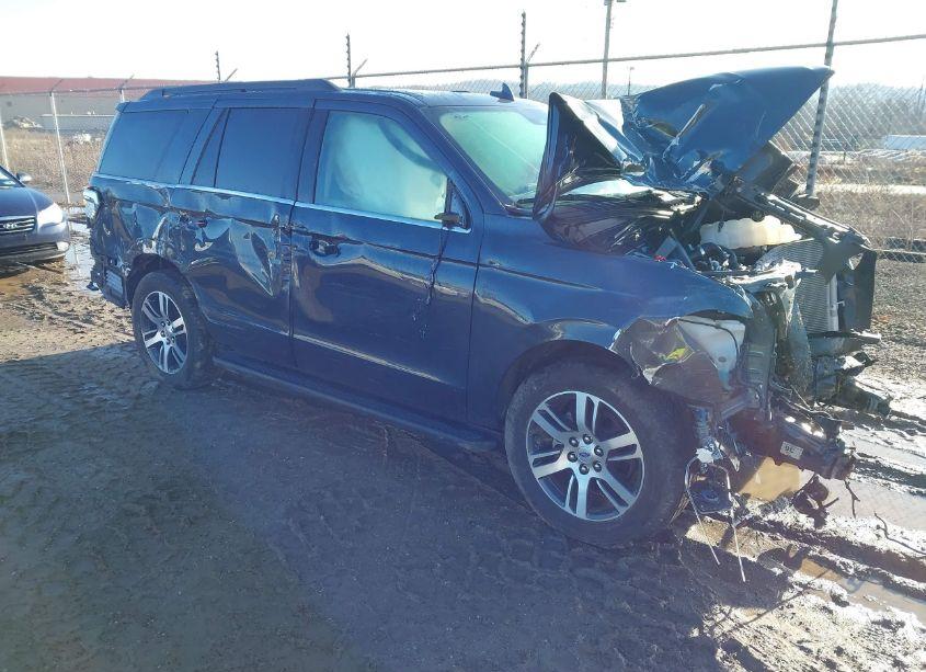 2024 Ford Expedition XLT (VIN 1FMJU1J82REA66595) main photo