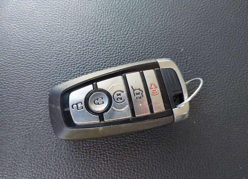 Photo 11 of 2024 Ford Expedition XLT (VIN 1FMJU1J82REA66595)