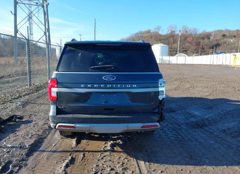 Photo 17 of 2024 Ford Expedition XLT (VIN 1FMJU1J82REA66595)
