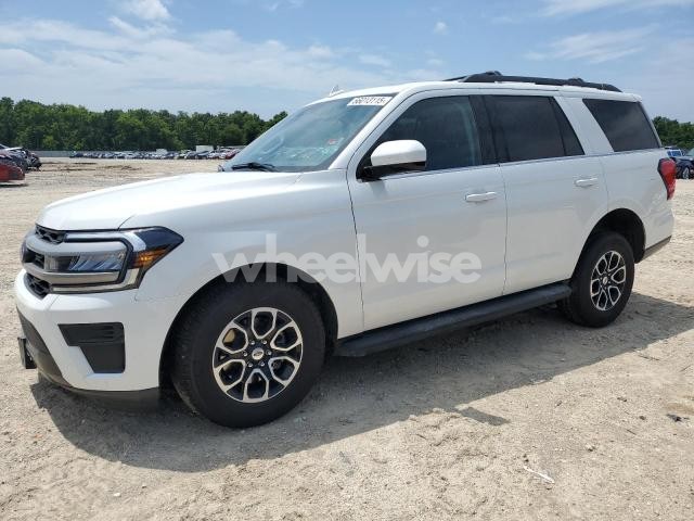 Photo 13 of 2024 FORD EXPEDITION XLT (VIN 1FMJU1J84REA81230)