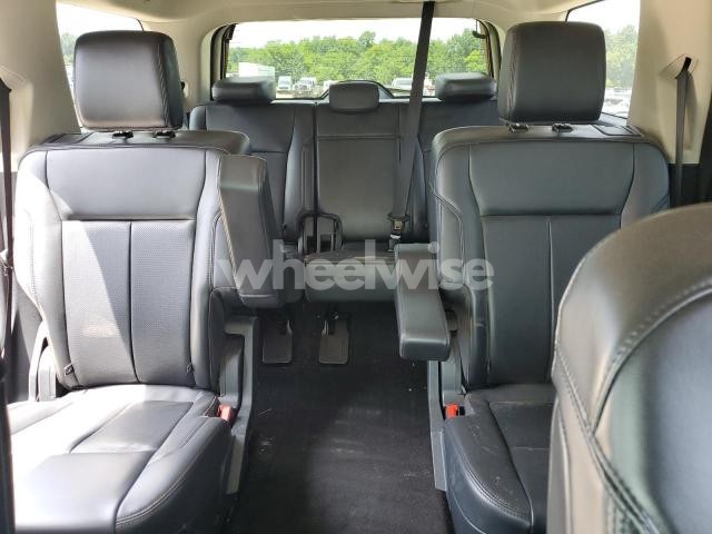 Photo 7 of 2024 FORD EXPEDITION XLT (VIN 1FMJU1J84REA81230)