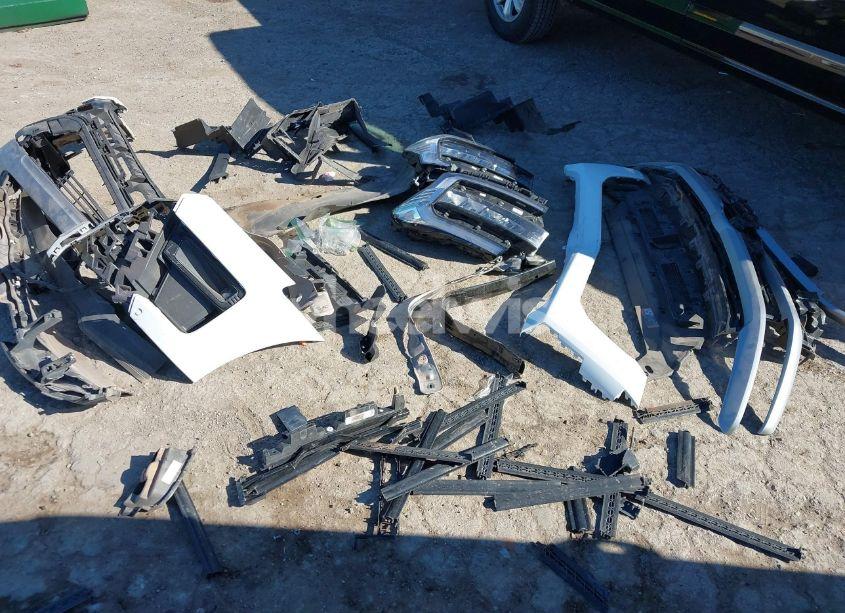 Photo 12 of 2023 Ford Expedition XLT (VIN 1FMJU1J85PEA46628)