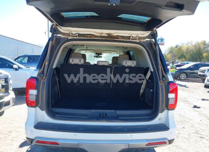 Photo 17 of 2023 Ford Expedition XLT (VIN 1FMJU1J85PEA46628)