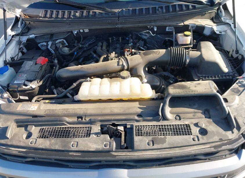 Photo 10 of 2023 Ford Expedition XLT (VIN 1FMJU1J85PEA60206)